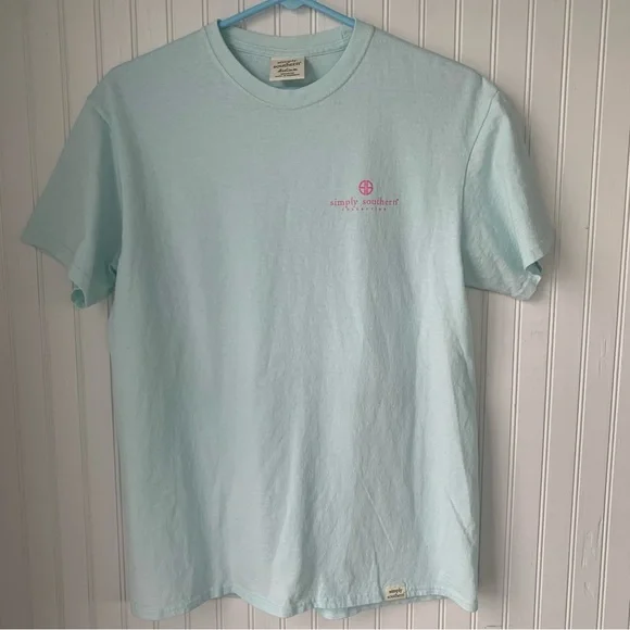 Simply Southern Light Gray Tee M)with Pink Logo - Picture 4 of 7